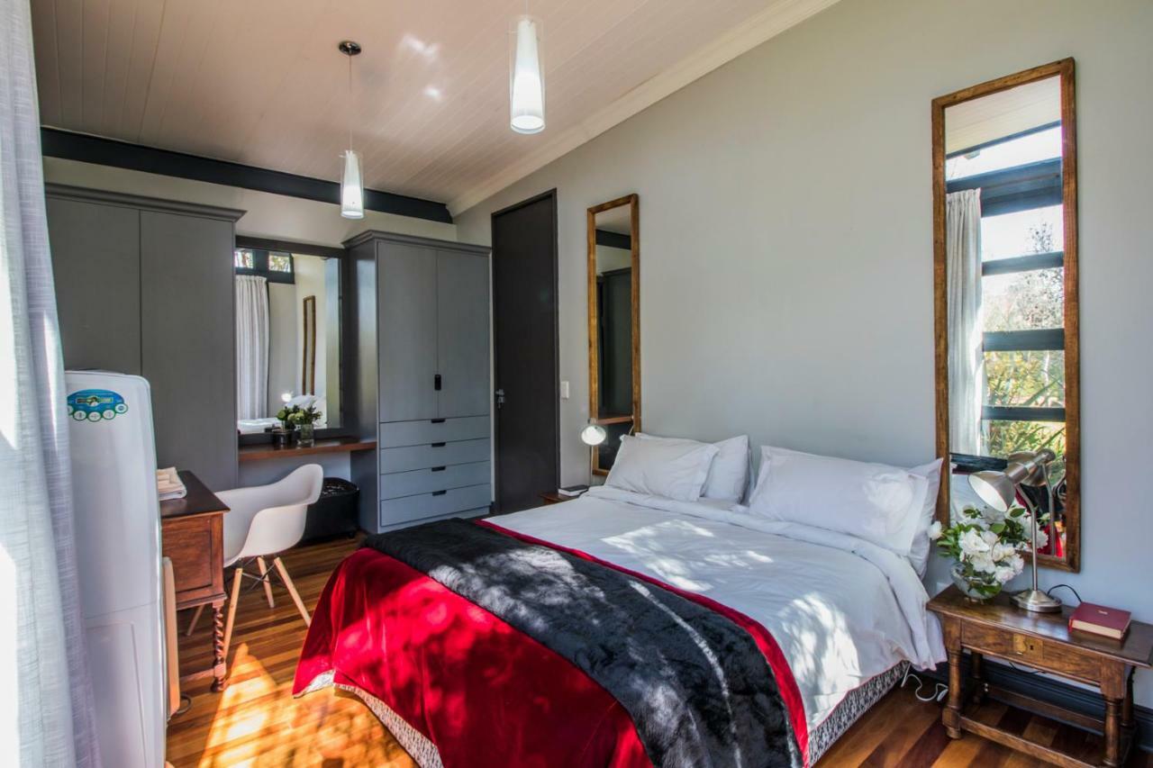 Appartamento Wolf Unit Pretoria-Noord Esterno foto